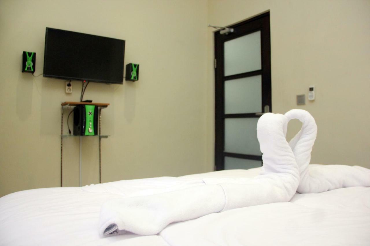 Ala Hostel Seminyak Esterno foto